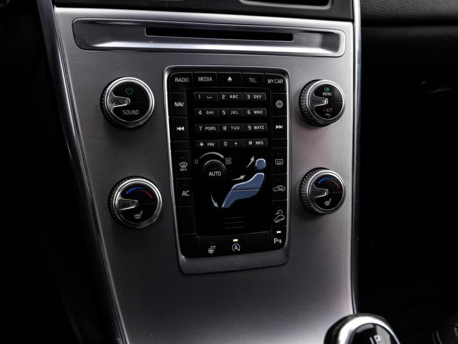 Volvo XC60 I Рестайлинг Санкт-Петербург  - изображение 14