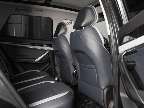 Geely Atlas II с пробегом 2024 года, цена 2 701 900 рублей, 51013 км, внедорожник, Автокод Объявления