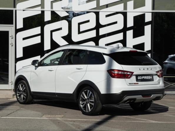 Lada (ВАЗ) Vesta I с пробегом 2019 года, цена 950 000 рублей, 142261 км, универсал, Автокод Объявления
