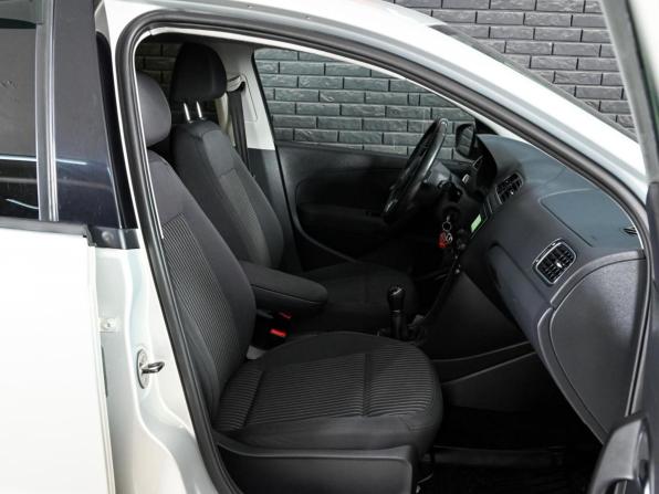 Volkswagen Polo V с пробегом 2013 года, цена 650 000 рублей, 251050 км, седан, Автокод Объявления