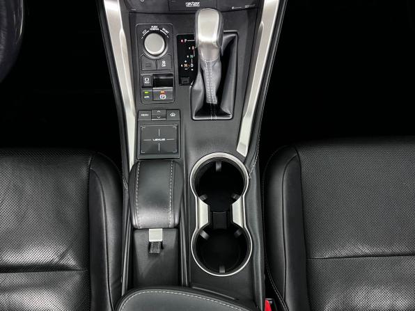 Lexus NX I с пробегом 2015 года, цена 2 590 000 рублей, 213660 км, внедорожник, Автокод Объявления