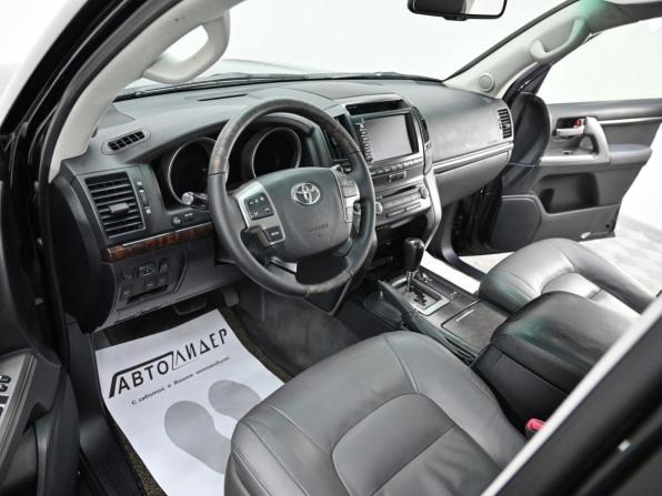 Toyota Land Cruiser 200 Series с пробегом 2011 года, цена 2 319 000 рублей, 150048 км, внедорожник, Автокод Объявления