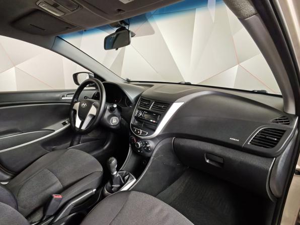 Hyundai Solaris I с пробегом 2011 года, цена 640 000 рублей, 135849 км, седан, Автокод Объявления