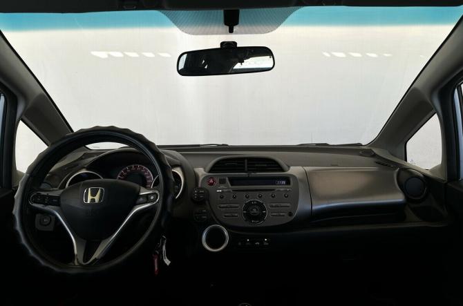 Honda Jazz II с пробегом 2009 года, цена 650 000 рублей, 194941 км, хэтчбек, Автокод Объявления