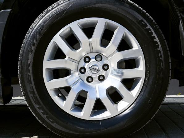 Nissan Pathfinder III Рестайлинг с пробегом 2012 года, цена 1 599 000 рублей, 262000 км, внедорожник, Автокод Объявления