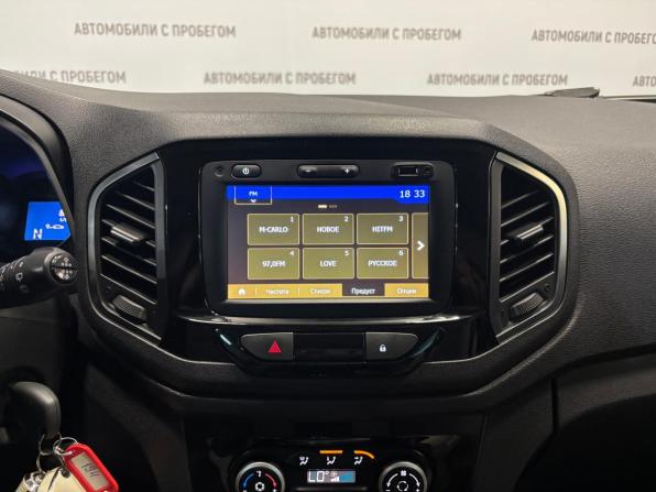 Lada (ВАЗ) XRAY I с пробегом 2018 года, цена 699 000 рублей, 123700 км, хэтчбек, Автокод Объявления