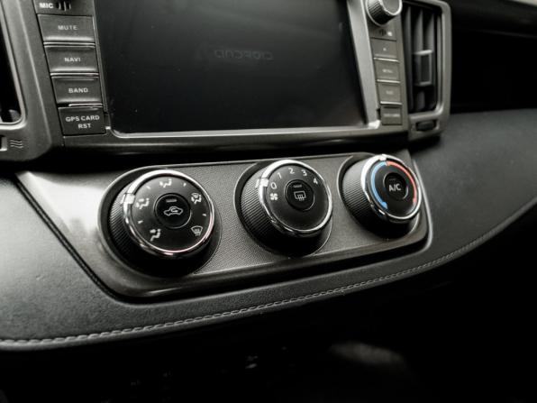 Toyota RAV4 IV (XA40) с пробегом 2013 года, цена 1 815 000 рублей, 135498 км, внедорожник, Автокод Объявления