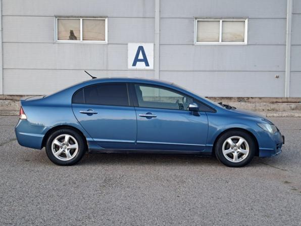 Honda Civic VIII с пробегом 2009 года, цена 630 000 рублей, 255401 км, седан, Автокод Объявления
