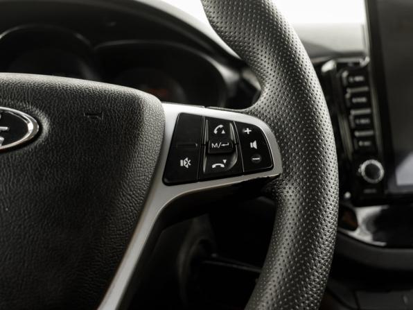 Lada (ВАЗ) Vesta I с пробегом 2021 года, цена 970 000 рублей, 72127 км, седан, Автокод Объявления