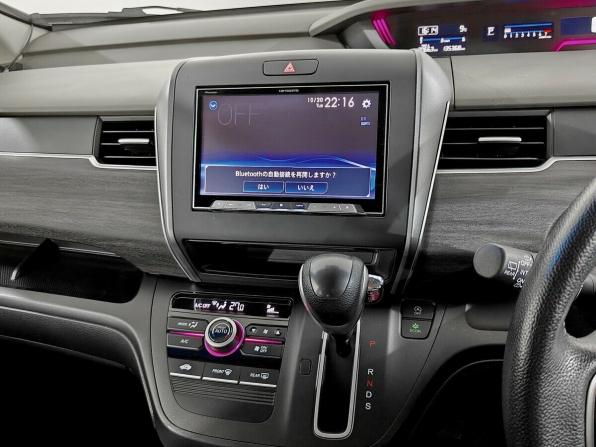 Honda Freed II с пробегом 2017 года, цена 1 490 000 рублей, 135367 км, компактвэн, Автокод Объявления