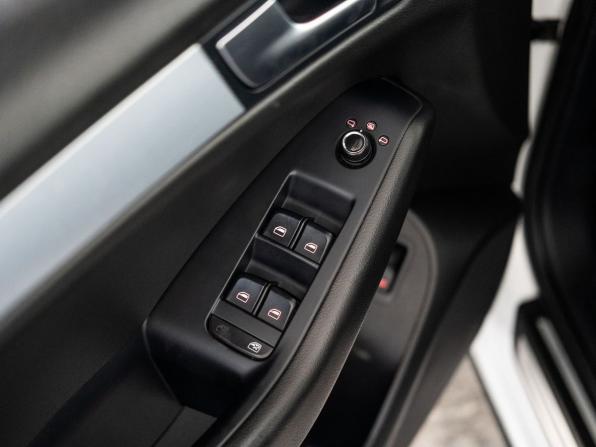 Audi Q5 I (8R) с пробегом 2012 года, цена 1 470 000 рублей, 232196 км, внедорожник, Автокод Объявления