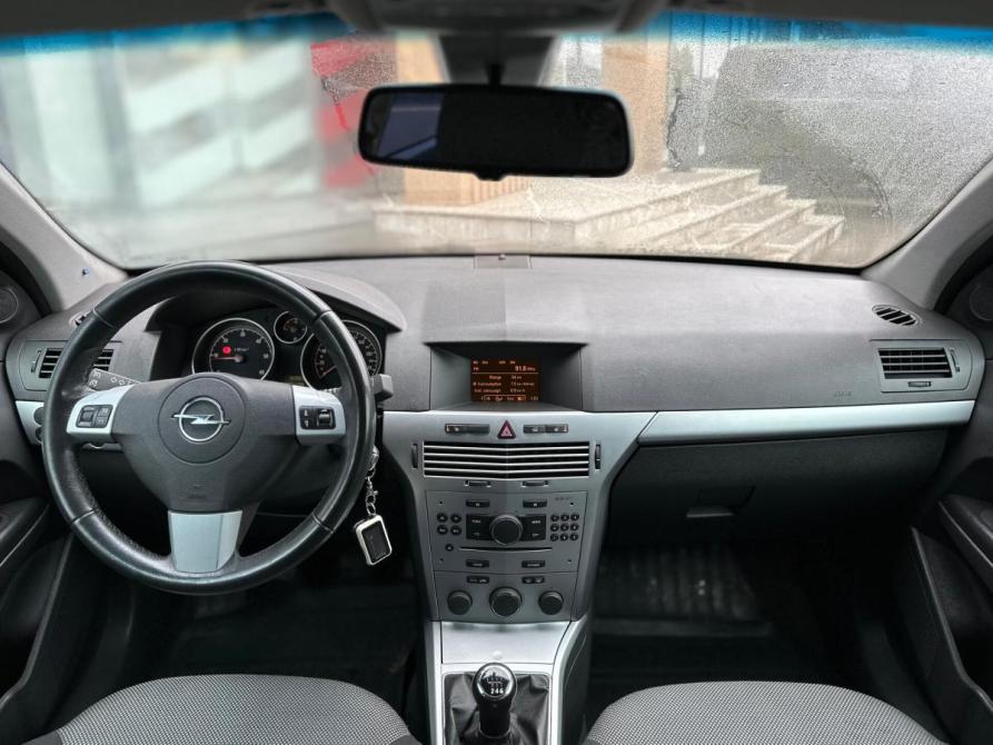 Opel Astra H Рестайлинг Архангельск  - изображение 12