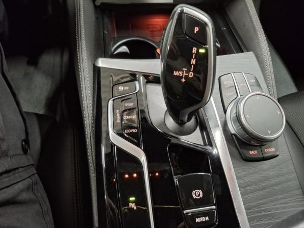 BMW 5 серии VII (G30/G31/G38) Рестайлинг с пробегом 2020 года, цена 5 450 000 рублей, 54001 км, седан, Автокод Объявления