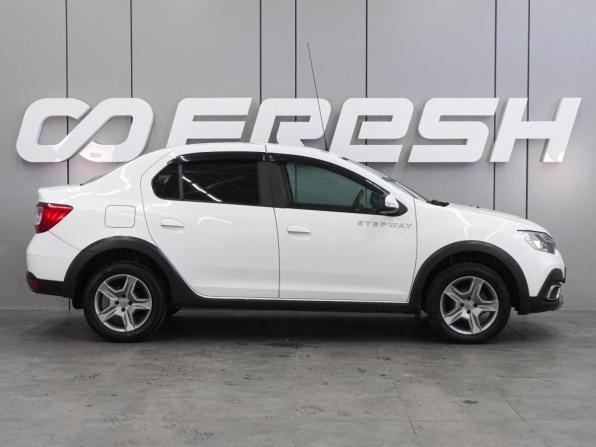 Renault Logan II Рестайлинг с пробегом 2019 года, цена 1 299 000 рублей, 97221 км, седан, Автокод Объявления