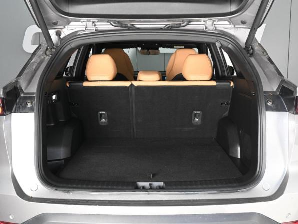 Geely Galaxy L7 с пробегом 2023 года, цена 3 299 000 рублей, 33337 км, внедорожник, Автокод Объявления