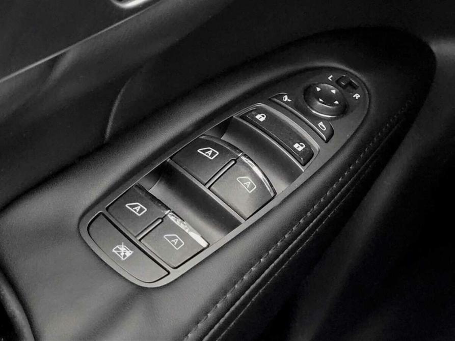 Infiniti M IV Москва  - изображение 11