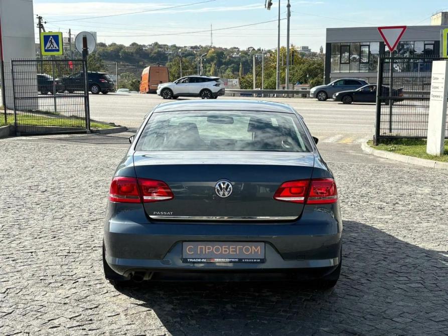Volkswagen Passat B7 Крым  - изображение 6