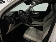 Volvo XC40 I Санкт-Петербург  - изображение 38