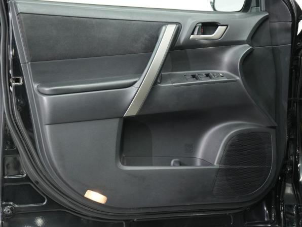 Toyota Highlander II (XU40) с пробегом 2008 года, цена 1 750 000 рублей, 180000 км, внедорожник, Автокод Объявления