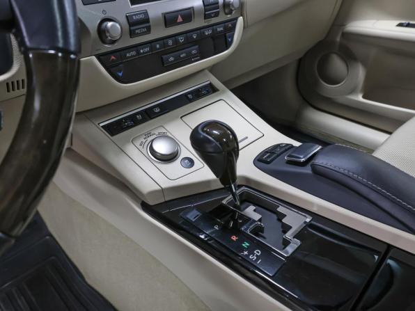 Lexus ES VI с пробегом 2014 года, цена 2 198 000 рублей, 180575 км, седан, Автокод Объявления