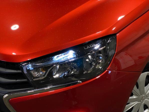 Lada (ВАЗ) Vesta I с пробегом 2019 года, цена 1 030 000 рублей, 70961 км, универсал, Автокод Объявления