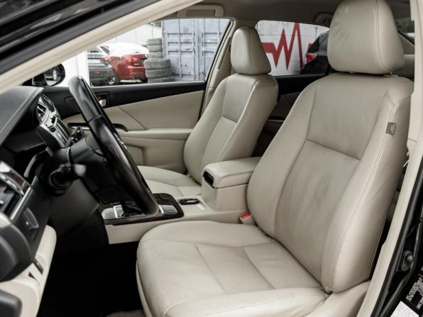 Toyota Camry VII (XV50) Рестайлинг с пробегом 2016 года, цена 2 100 000 рублей, 190484 км, седан, Автокод Объявления