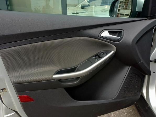 Ford Focus III с пробегом 2012 года, цена 849 000 рублей, 100145 км, хэтчбек, Автокод Объявления