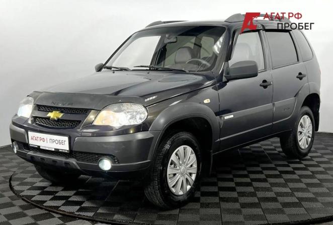 Chevrolet Niva I Рестайлинг с пробегом 2014 года, цена 580 000 рублей, 135263 км, внедорожник, Автокод Объявления
