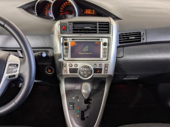 Toyota Verso I с пробегом 2011 года, цена 1 099 500 рублей, 253000 км, компактвэн, Автокод Объявления