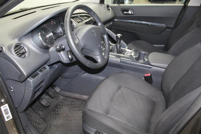 Peugeot 3008 I с пробегом 2011 года, цена 529 000 рублей, 196844 км, внедорожник, Автокод Объявления