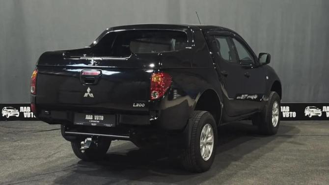 Mitsubishi L200 IV с пробегом 2012 года, цена 1 250 000 рублей, 302538 км, пикап, Автокод Объявления