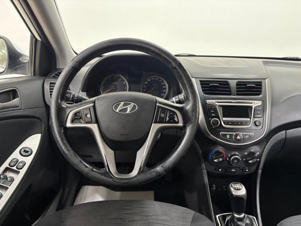 Hyundai Solaris I Рестайлинг с пробегом 2014 года, цена 1 130 000 рублей, 57733 км, седан, Автокод Объявления
