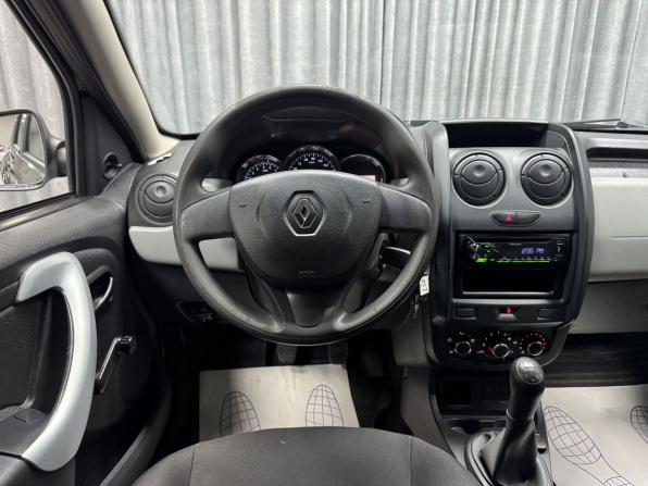 Renault Duster I Рестайлинг с пробегом 2015 года, цена 633 000 рублей, 352096 км, внедорожник, Автокод Объявления