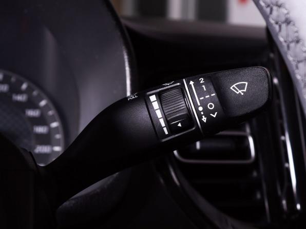 Hyundai Solaris II Рестайлинг с пробегом 2021 года, цена 1 340 000 рублей, 189790 км, седан, Автокод Объявления