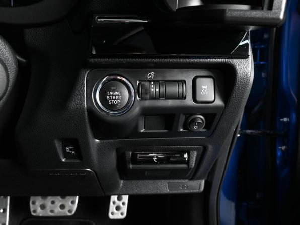 Subaru Levorg I Рестайлинг с пробегом 2019 года, цена 1 915 000 рублей, 97588 км, универсал, Автокод Объявления