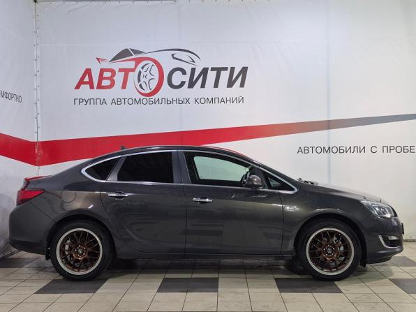 Opel Astra J Рестайлинг с пробегом 2013 года, цена 860 000 рублей, 162899 км, седан, Автокод Объявления