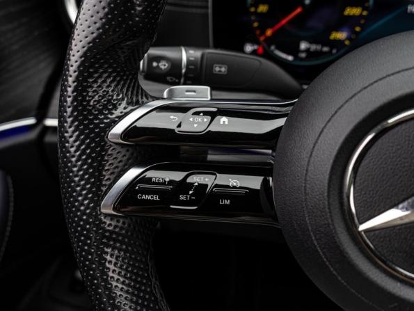Mercedes-Benz E-Класс V (W213 S213 C238) Рестайлинг с пробегом 2022 года, цена 4 400 000 рублей, 192201 км, седан, Автокод Объявления