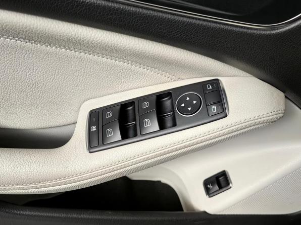 Mercedes-Benz GLA I (X156) Рестайлинг с пробегом 2019 года, цена 1 818 000 рублей, 187479 км, внедорожник, Автокод Объявления