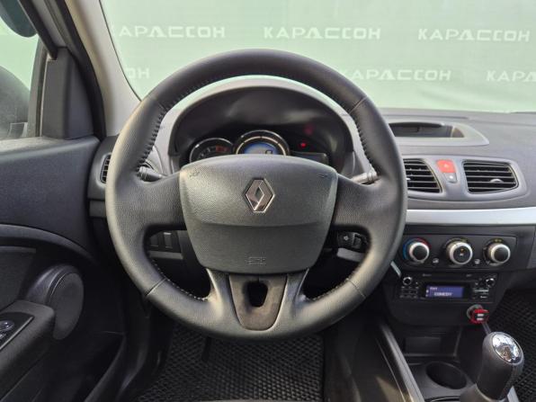Renault Fluence I Рестайлинг с пробегом 2013 года, цена 695 000 рублей, 178170 км, седан, Автокод Объявления