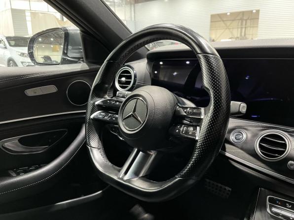 Mercedes-Benz E-Класс V (W213 S213 C238) Рестайлинг с пробегом 2020 года, цена 4 340 000 рублей, 51000 км, седан, Автокод Объявления