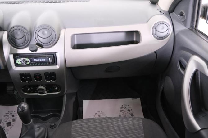 Renault Logan I Рестайлинг с пробегом 2011 года, цена 699 000 рублей, 77800 км, седан, Автокод Объявления