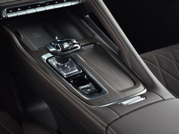 Geely Monjaro I Рестайлинг 2 с пробегом 2026 года, цена 4 049 995 рублей, 20 км, внедорожник, Автокод Объявления