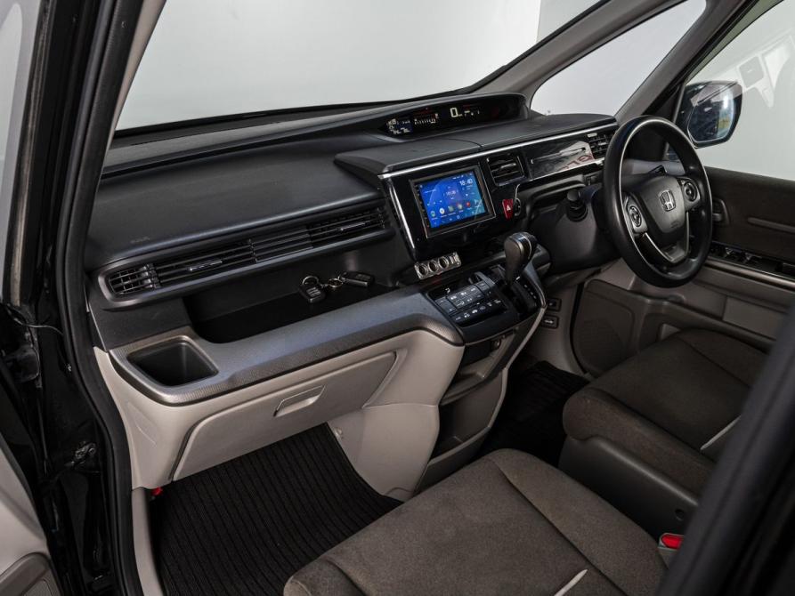 Honda Stepwgn IV Рестайлинг Тюмень  - изображение 17