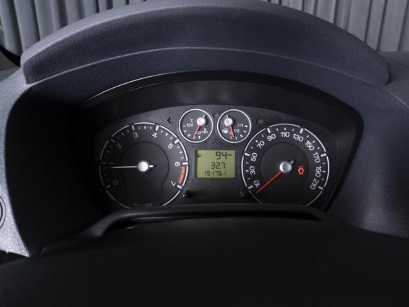 Ford Fusion I Рестайлинг с пробегом 2011 года, цена 695 000 рублей, 199475 км, хэтчбек, Автокод Объявления