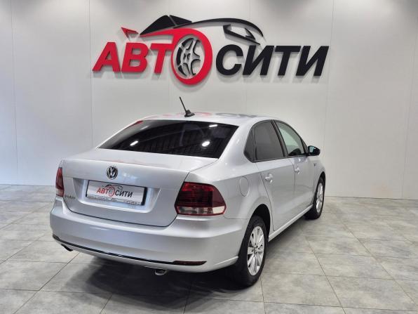 Volkswagen Polo V Рестайлинг с пробегом 2019 года, цена 1 396 000 рублей, 73000 км, седан, Автокод Объявления