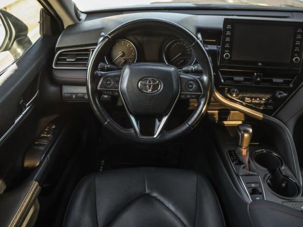 Toyota Camry VIII (XV70) Рестайлинг с пробегом 2021 года, цена 2 299 777 рублей, 223000 км, седан, Автокод Объявления