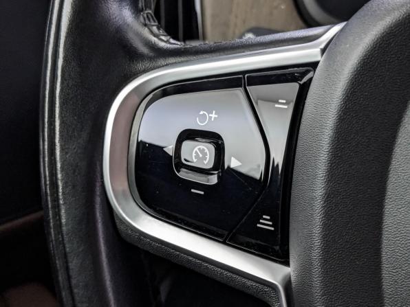 Volvo V90 Cross Country I Рестайлинг с пробегом 2021 года, цена 3 710 000 рублей, 125517 км, универсал, Автокод Объявления