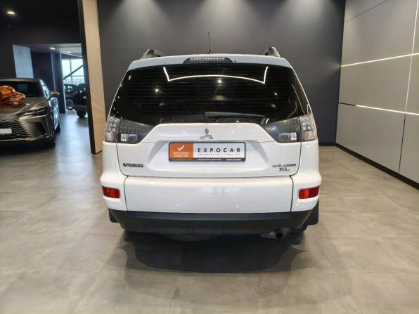Mitsubishi Outlander II Рестайлинг с пробегом 2011 года, цена 959 000 рублей, 256000 км, внедорожник, Автокод Объявления