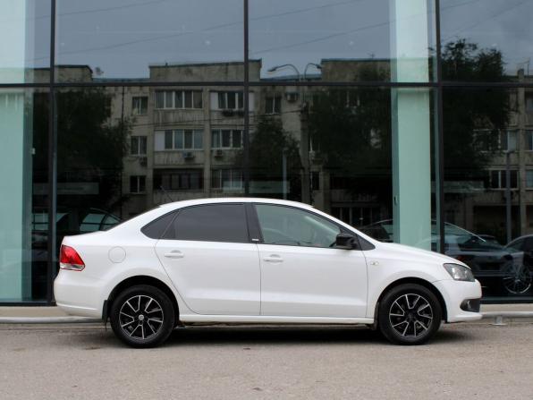 Volkswagen Polo V с пробегом 2014 года, цена 827 000 рублей, 167414 км, седан, Автокод Объявления