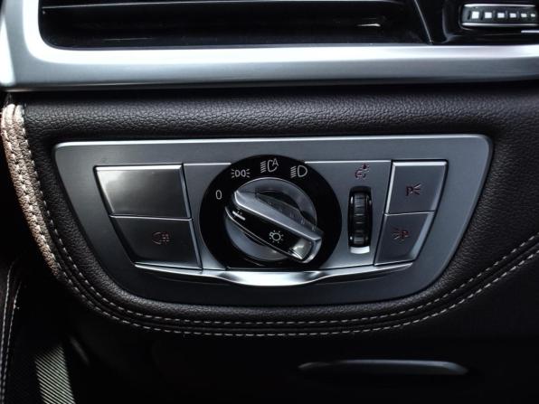 BMW 7 серии VI (G11/G12) Рестайлинг с пробегом 2019 года, цена 5 750 000 рублей, 48628 км, седан, Автокод Объявления